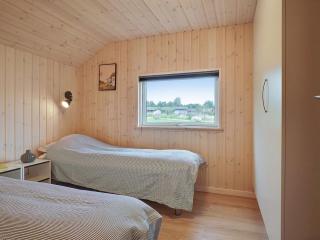 Holiday Home Vara - 800m from the sea by Interhome - 1