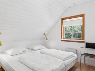 Holiday Home Jörn - 800m from the sea by Interhome - 1