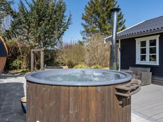 Holiday Home Øllegaard - 1km from the sea by Interhome - 2