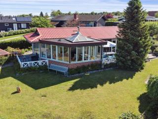 Holiday Home Eleana - 300m to the inlet by Interhome - 1