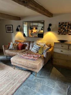 The Well Yard, Tideswell - Tideswell - 0