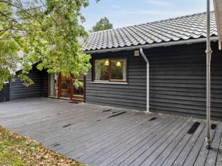 Holiday Home Wilgrib - 400m from the sea by Interhome - 1