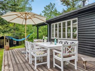 Holiday Home Mariela - 800m from the sea by Interhome - 4
