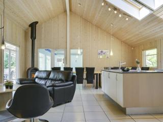 Holiday Home Hughe - 300m from the sea by Interhome - 4