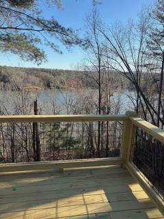 The Overlook at Lake James - 6