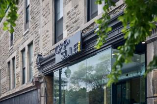 Capsule Hotel Montreal - 2