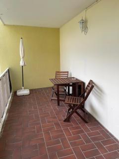 Large flat with WIFI and parking - 4