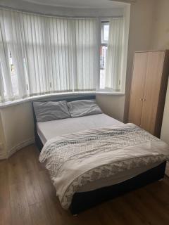 double room in wolverhampton - 3