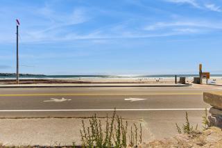 Lil' Cottage Retreat - 8