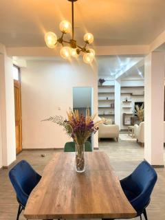 Rural Retreat with Charming Patio 2 Bedrooms - Urubamba - 0