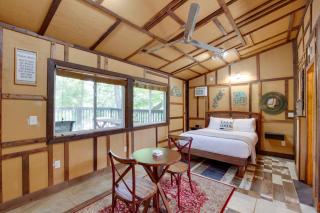 Walk to Lake Lafayette Wooded Cabin with Deck! - 3