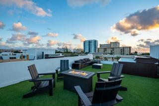 New Construction Villa 2 min Walk to Beach Jacuzzi - 0