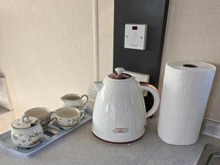 Seaside Caravan Home - 4