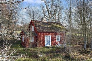 KRO039-Vaexjoe-Norra-Areda-6 - 9