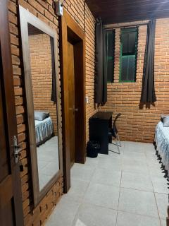 Quarto com banheiro privativo no Centro - 4