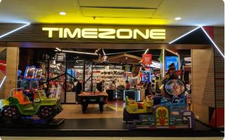 Starlight studio gaur mall - 4