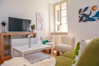 One Only Lake View Apartment in Central Como - 9