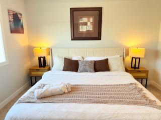 Sleeps 14 Perfect for Group Retreat 5 Beds - 3