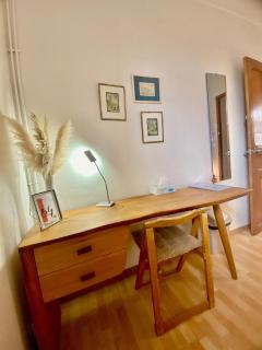 Isly Room's - 7
