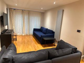 Bright and Stylish Two Bedroom Apartment - 4