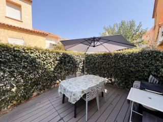 Maison Familiale dans le Domaine de la Plage avec Piscine Privée, à 200m de la Mer - 9