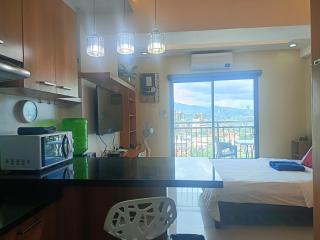Balcony Panorama for Workcation Couple - 4