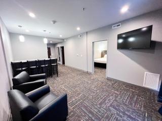 Metropolis Resort - Eau Claire - 1