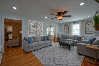 Uptown Bama House - 7