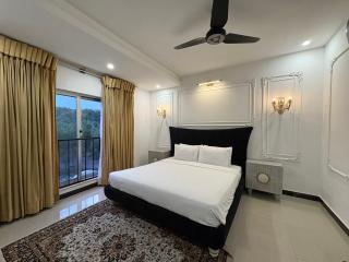 1 BHK King Apartment, Netflix, View, Near Food Street - 3