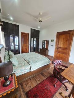 Farmhouse Master Bedroom Stay - Peace and Serenity - 3