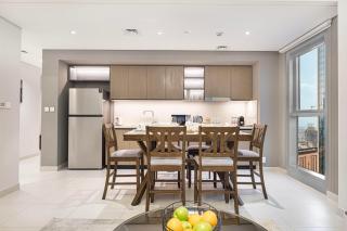 BURJ CROWN - Elegant & Spacious Two-Bedroom Apartment in Downtown Dubai, Just 10 Minutes' Walk from Dubai Mall & Dubai Fountains, Surrounded by Iconic Landmarks - 6