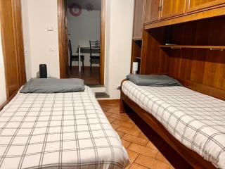 Heart of Florence Duomo Charming and Cozy Apartment - 6