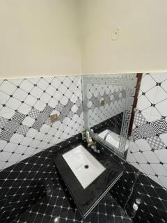 Home in Multan - 4