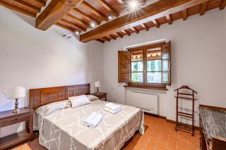 Villa Vittoriano - Surrounded By Nature - Happy Rentals - 3