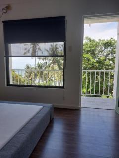 beach front cozy residence white beach - 1