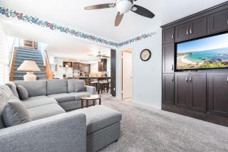 Roomy 2Br W Large Patio, Firepit & Ocean Views Near Beach By Beachview Rentals - 6