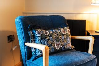 Central Whitchurch - Lowcross House Guest Bedroom 6 - 6