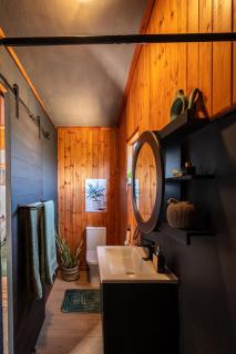 The Cactus Deck by Matilo Cabins Klein Karoo R62 with Hot-tub - 4