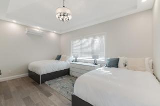 Luxurious New Countryside Home - Warwick - 7