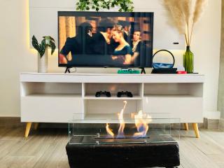 Uai House com jacuzzi, teto rooftop retrátil e colchão massageador - 5