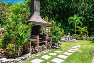 Buendía Lux Mango Suite Stylish Retreat with Pool Near Beach - 5