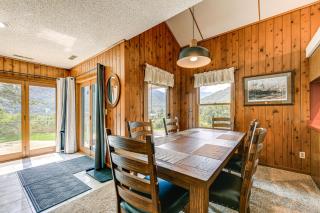 Ski, Hike and Fish Mtn-View Maggie Valley Retreat - 7