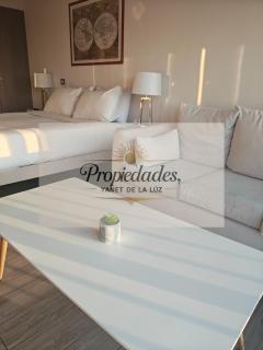 Suits vistas al mar con balcón pisos altos - 0