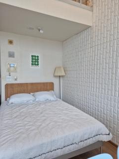 Hongdae Residence-5 1min from Hongik Uni station Exit #1 - 2