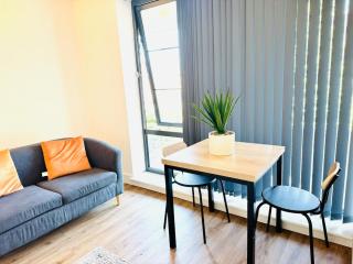 Lovely Studio at Canterbury City Centre - 2