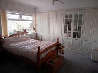 Semi Rural 3 Bed, loads of space - 5