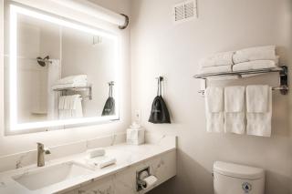 The Hanford Hotel - 5