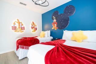 Gorgeous 4Bd w Pool at Encantada Resort 8523 - 8