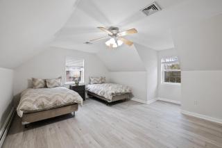 Very Private Large Home on 22 Acres - 1