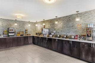 Best Western Plus Wenatchee Downtown Hotel - 3